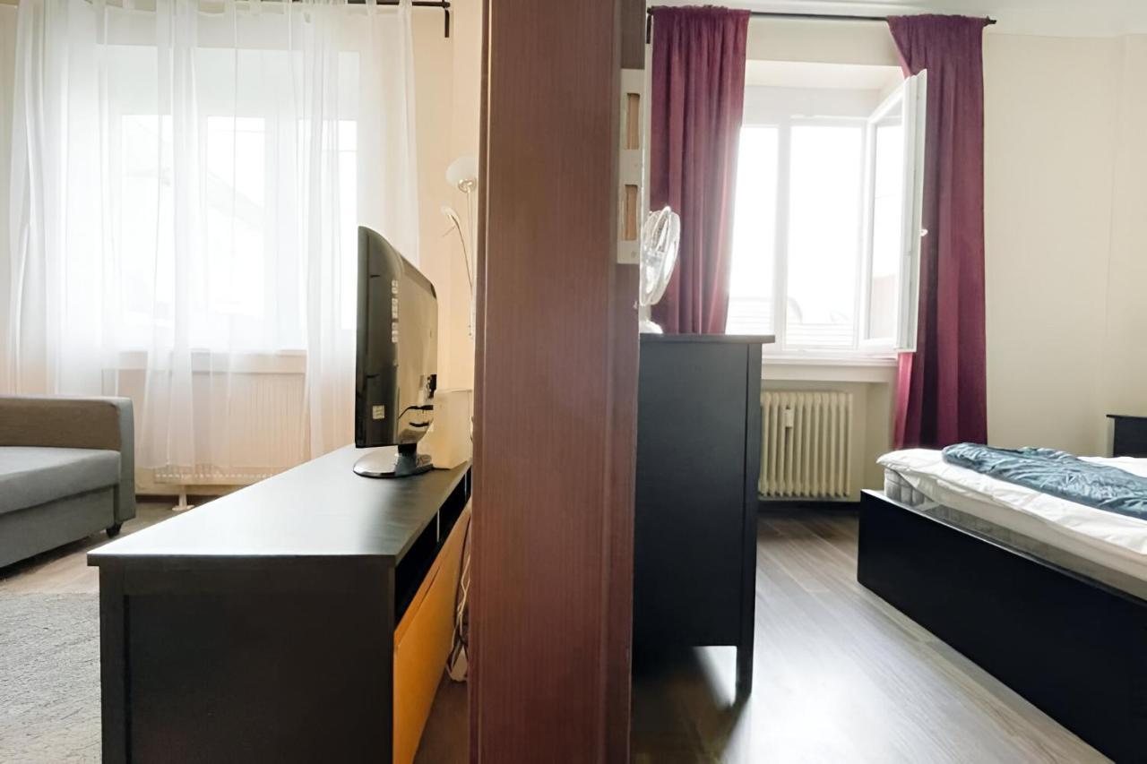 City Center Apartment In Middle Of Bratysława Zewnętrze zdjęcie